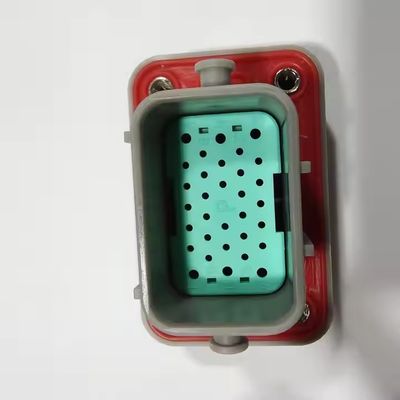 Neopower 32-Pin híbrido IP67 EV Power & Signal Connector (6x13A Power, 26x5A Signal)